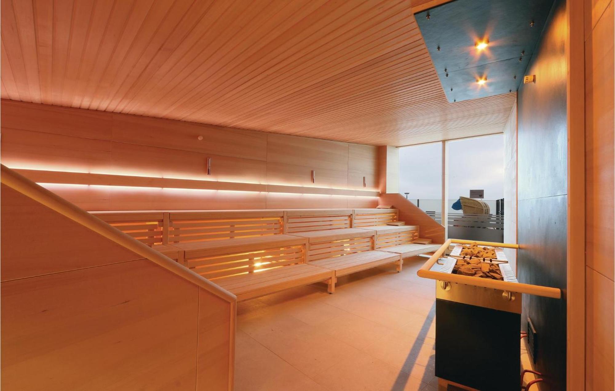 Nice Apartment In Luebeck Travemuende With Sauna Exterior foto